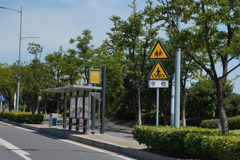 公交站臺(tái)